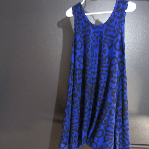 Glamorous Sz Medium Shift Dress - Picture 3 of 7